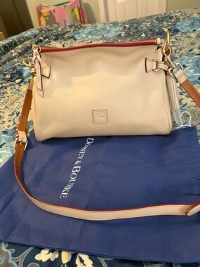 Dooney & Bourke Florentine bag in color bone